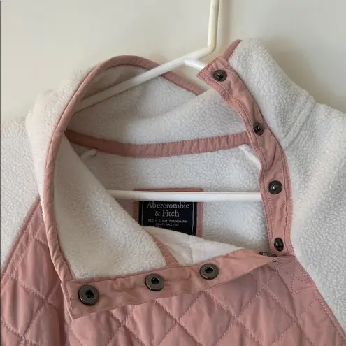Abercrombie & Fitch  Pink and Cream Quilted Turtleneck Sweater thumbnail 4