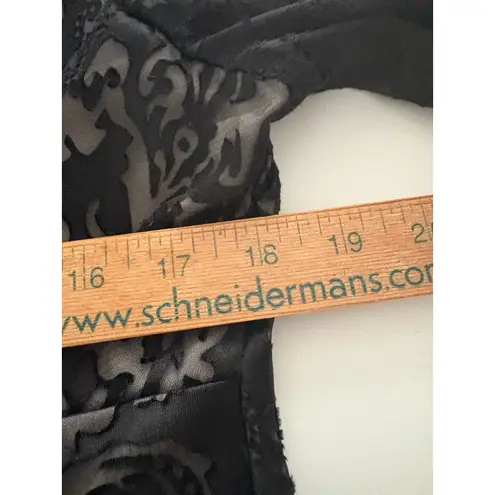 Dressbarn Babydoll Top L Black Lace Y2K Velvet Burnout Whimsigoth Bell Sleeve Size L