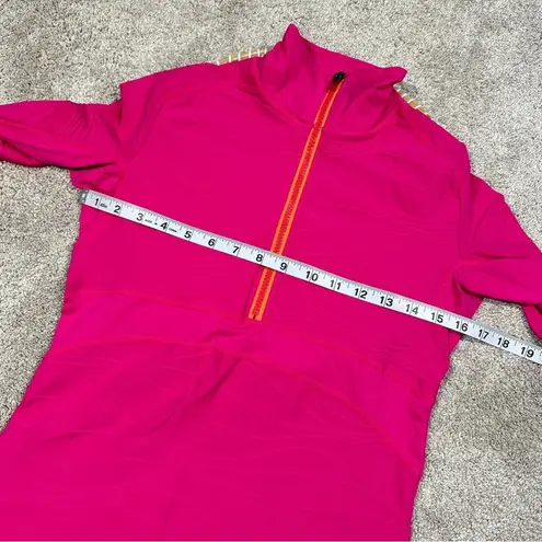 Title Nine  Swift Half Zip Shirt Top Longsleeve Waves Texture in Hot Pink Size S