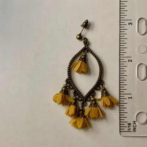 Boho Yellow Floral Oval Frame Dangle Earrings Brown