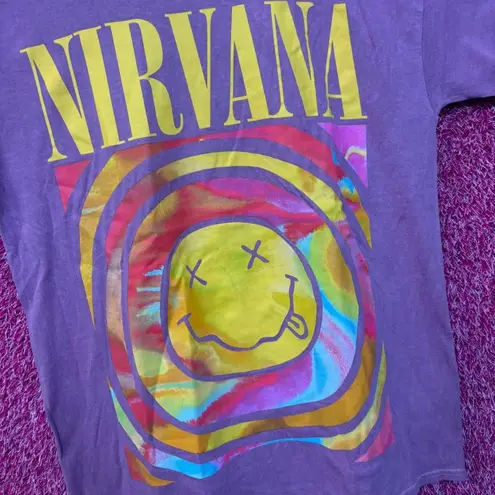 Nirvana Never Mind Smiley Face Purple Tshirt size Large
