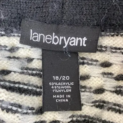 Lane Bryant  Black & Ivory Striped Cowl Neck Short Sleeve Knit Sweater 18/20