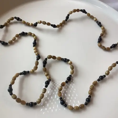 Vintage Tan & Black Beaded Necklace