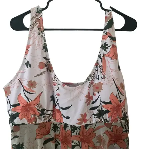 Beautiful sheer bottom built in bra size 4 XL Orange