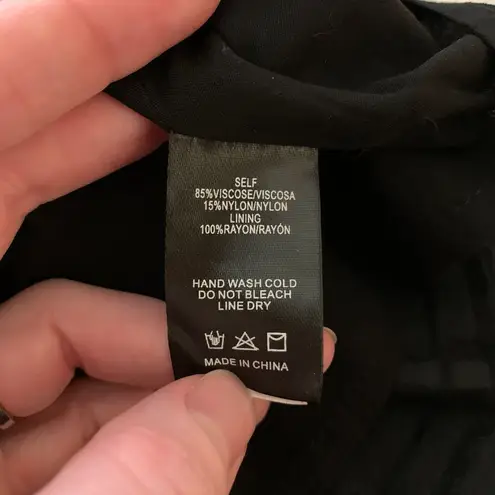 Allison Joy Top Women's Large Black Textured Ruffle Long Sleeve Blouse Mock Neck