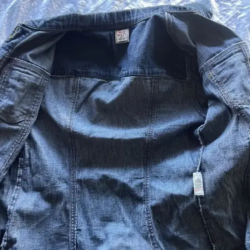 Miss Sixty Vintage Denim Jacket Women’s Sz Large Blue Distressed Made In Italy