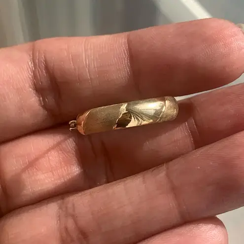 10k Gold Thick Textured Hoops