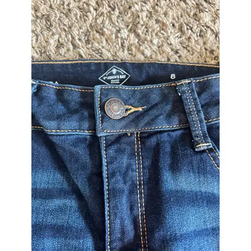 st. john's bay  Women's Bermuda Blue‎ Jean Stretch Shorts Mid Rise Size 8