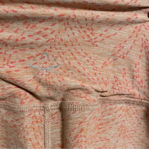 Beyond Yoga Space Dyed Peach Coral Crop Legging- Size XS