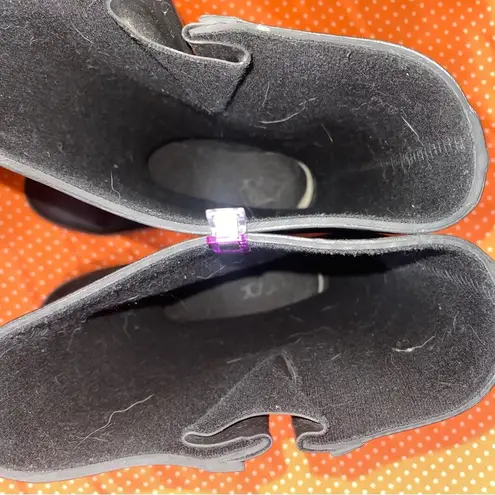 Sugar Rain Boots in black