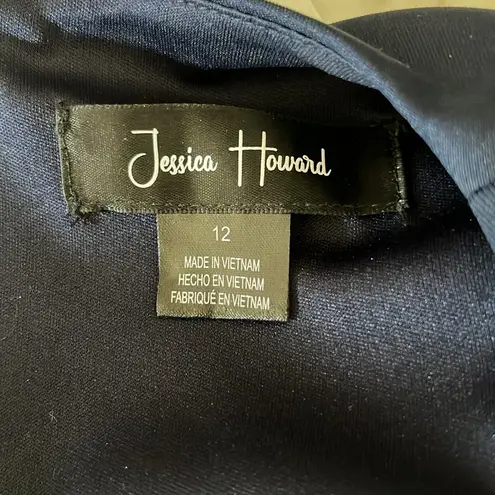 Jessica Howard
Women's Scuba Cascade Ruffle Gown