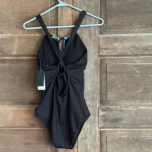 NWTS Kenneth Cole New York Women's High Neck Keyhole Cross Back Mio Size S Black