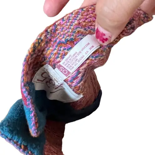 Matilda Jane 435 Boho Chic Multicolor Geometric Knit Infinity Loop Scarf OS Blue