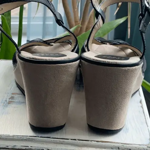 Aubrey Brooke Women's Perforated Ankle Strappy Wedge Sandals Black Size 8.5