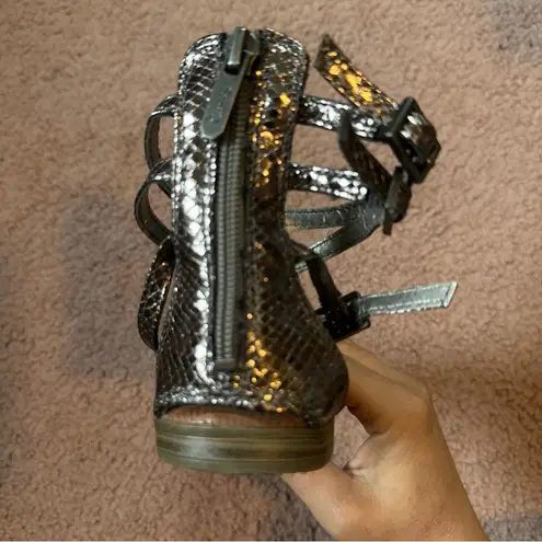 Circus by Sam Edelman Circus Sam Edelman Metalic Ginger Cindy Zip Beaded Gladiator Sandals Size 6.5