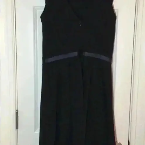 Jennifer Lopez  NWT Sleeveless Black Dress Woman’s Size Small