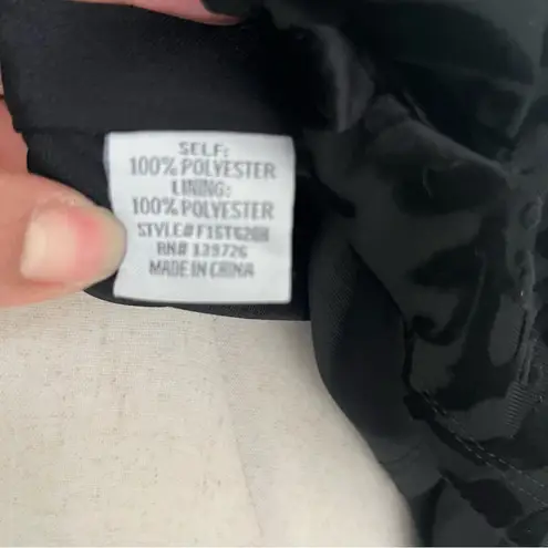 Francesca’s Black Floral Velvet Burnout High Low Keyhole Back Goth Whimsigoth Size M