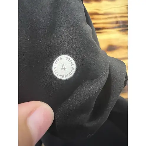 Lululemon  Keep Moving Jogger Size 4 Black Stretch Lounge Travel Preppy‎ athletic