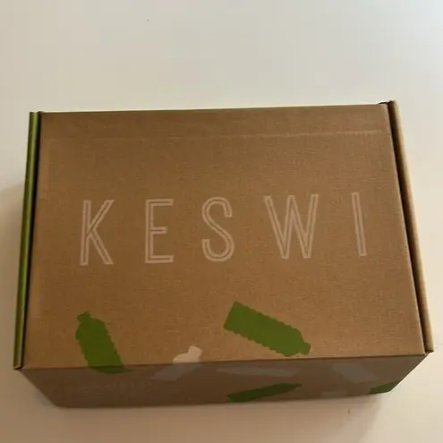 KESWI Women's Black Speckled Athletic Slip On Uniform Shoes, Size 7, NWT Black