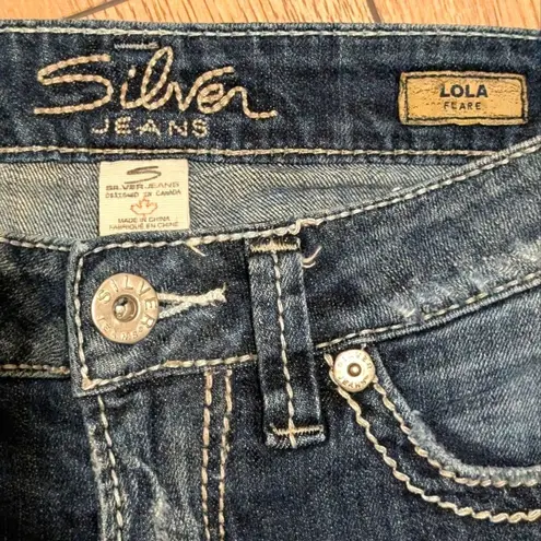 Silver Jeans Lola Flare 27 x 33 Faded Wash Ripped Distressed Denim Studded