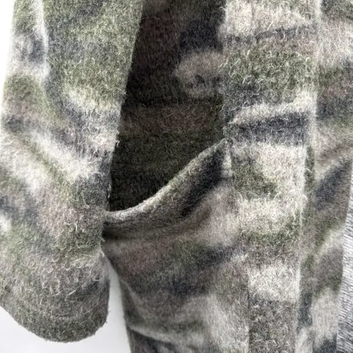 Nanavatee Green Camo Long Sleeve Open Knit Fuzzy Soft Cardigan Sz S/M