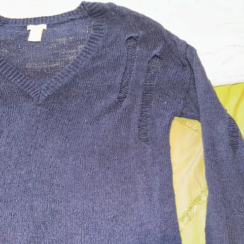 Sweet Romeo V-Neck distressed Navy Sweater