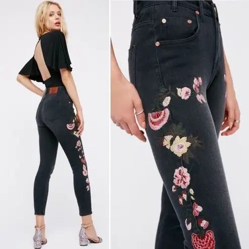 One Teaspoon NWT  Embroidered Bird Of Paradise Jeans