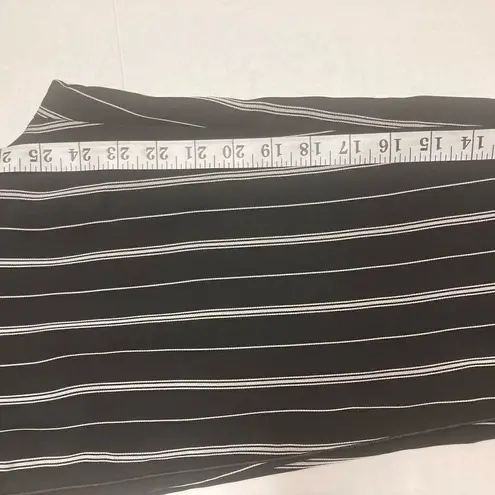 Bebe , Blk& white striped dress pants, women’s, Sz 0‎ thumbnail 2