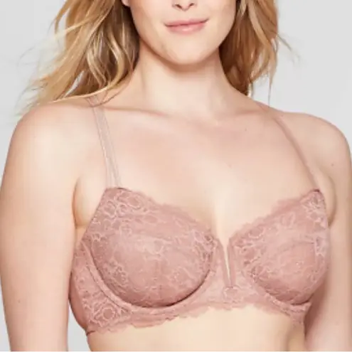 Auden Lace Underwire Bra in Soft Pink Size 38 B