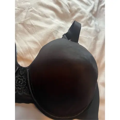 Vanity Fair Black Woman’s Bra Size 38DD