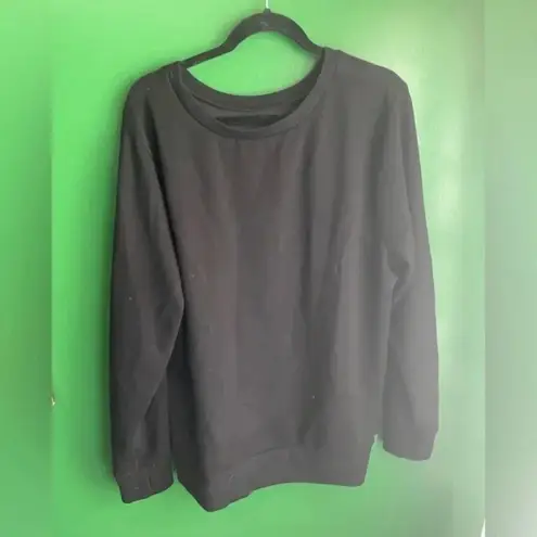 Torrid  MAKE YOURSELF PROUD‎ BLACK CUPRO ACTIVE SWEATSHIRT Size 3 EUC!