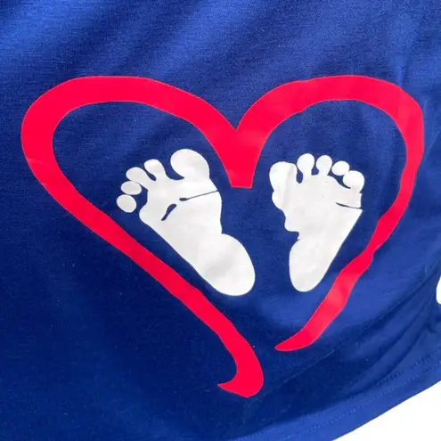 None Maternity Tank Top With Baby Feet and Heart Around Them Blue Size XLarge