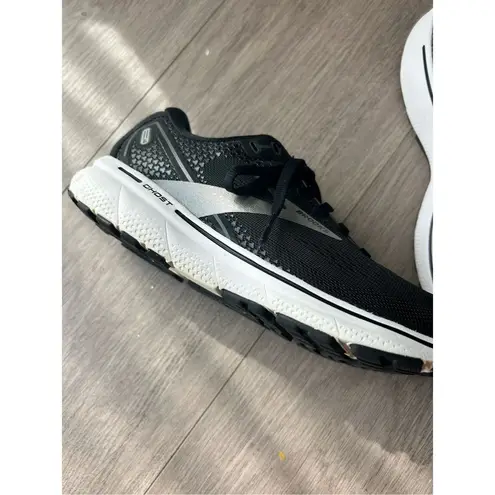 Brooks  Ghost 14 Womens Size 7 Running Shoes Black White Athletic Sneakers Gym
