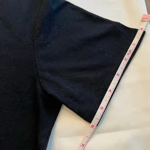 Bratz dolls graphic t shirt women’s size XS black short sleeve crew neck baby t