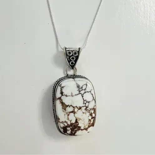 Wild Horse Turquoise 925 Silver Plated Necklace Native American Jewelry