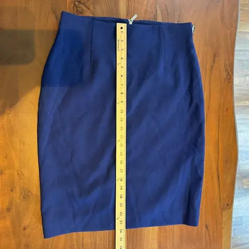 Tahari  Arthur S. Levine NWT Blue Fitted Back Zip Knee Length Pencil Skirt Size 8