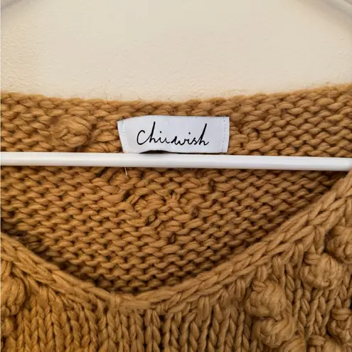 Chicwish Heart Knit Your Love V-Neck Sweater Size S/M Tan Chunky Bobble Pullover