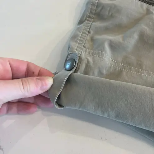 Kuhl Kliffside Air Roll-up Khaki Shorts Outdoors Hiking Size 6