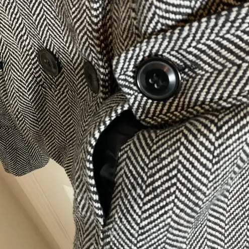 Last Kiss black and white herringbone pattern peacoat-style jacket size L