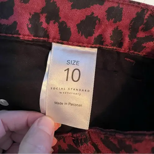 Burgundy and Black Skinny Jeans with Leopard Print NWT Red Size 10