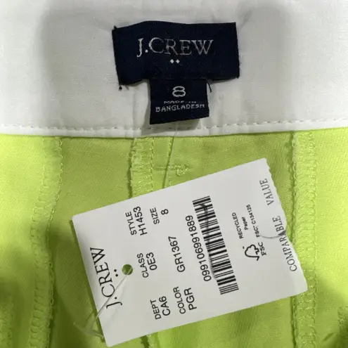 J. Crew Women’s Classic Chino Shorts 5” Inseam Size 8 Light Lime Green Preppy