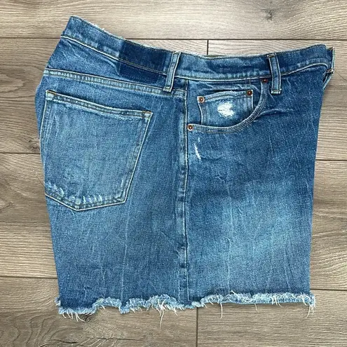 Abercrombie & Fitch  4” The Dad High Rise Blue Jean Shorts Size 31