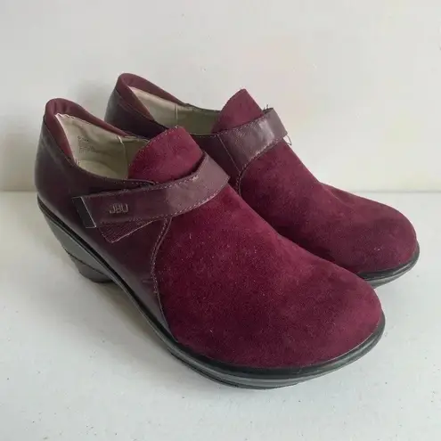 Jambu JBU Vegan Suede clogs Burgundy Maroon Size 9.5 GUC! Nurse Nursing Shoes