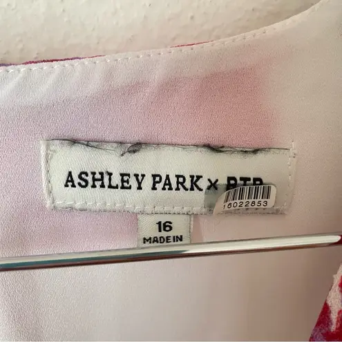 Ashley Park x RTR Floral Ruffle Hem Dress White Size 16