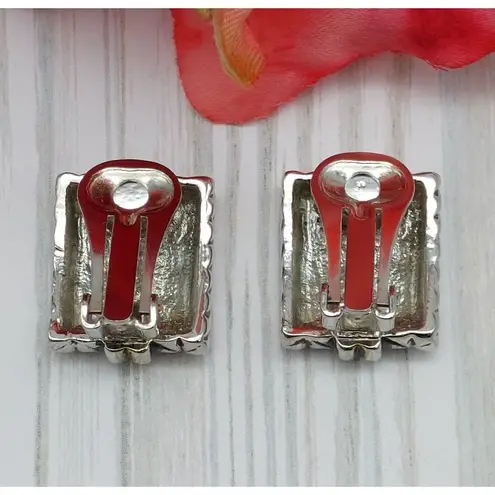 Great Silver Tone Textured Square Clip On Earrings Etched Mirrored CUTE .75"