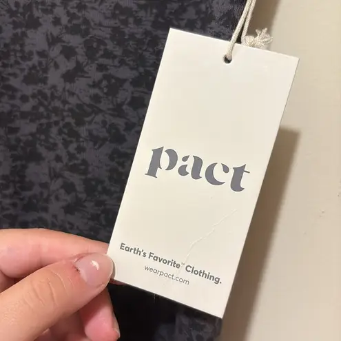 PACT NWT Fair Trade Black and Gray Women’s Leggings Size Small