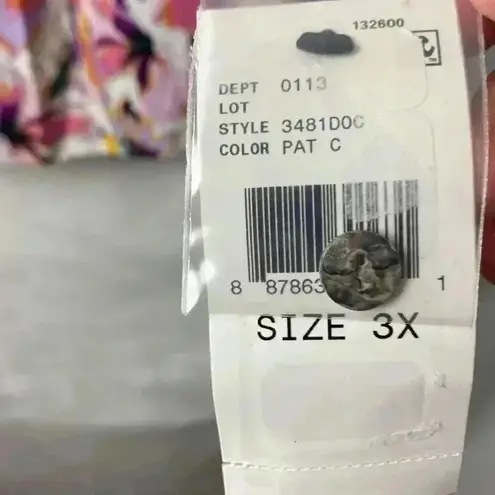 NWT I. N. WO SIZE 3X FLORAL BLOUSE WITH TASSEL TIES FAUX BUTTONS FLOWY Pink