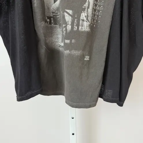 Burning Torch sz L Black Graphic Tee Shirt Kimono Style Overlay Beaded Collar Size L