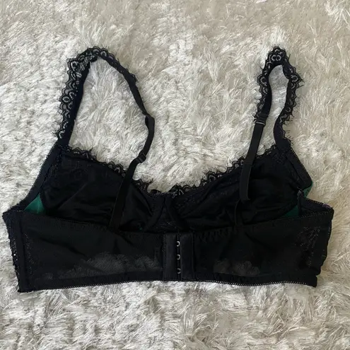 Forever 21 Black Green Lace Bralette Bra Frill Sz Medium