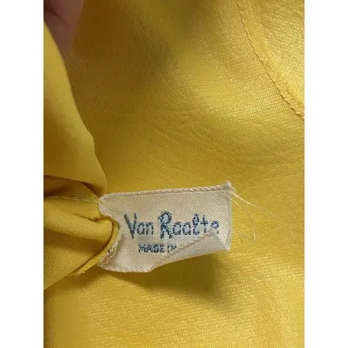 Vintage VAN RAALTE Canary Yellow women's gloves Wrist Length O/S 1960s